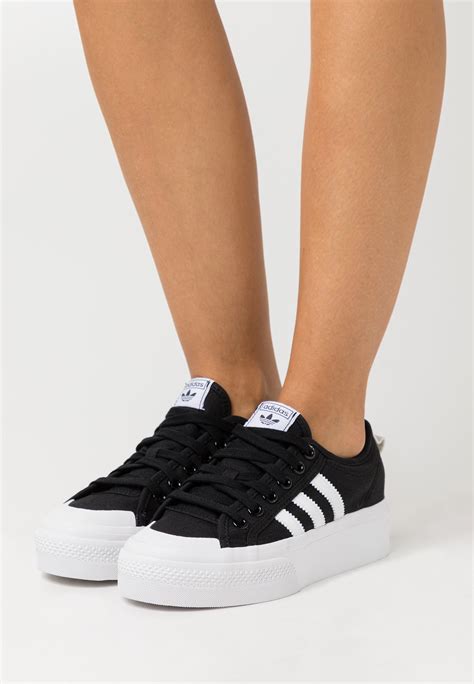 adidas originals nizza platform.